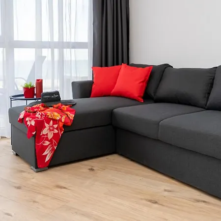 Aparthotel Primorsko プリモルスコ