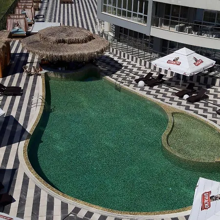 公寓 Aparthotel Primorsko 普里莫尔斯科