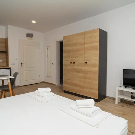 Aparthotel Primorsko 4* プリモルスコ