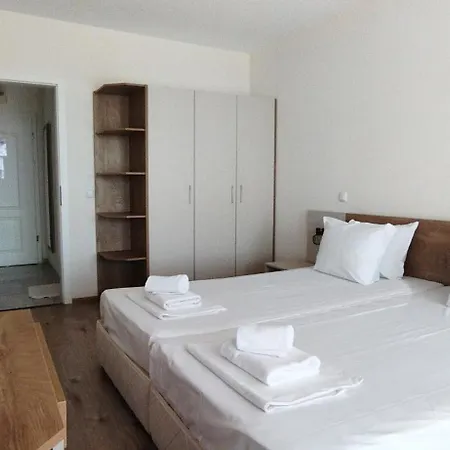 Aparthotel Primorsko アパート 4*