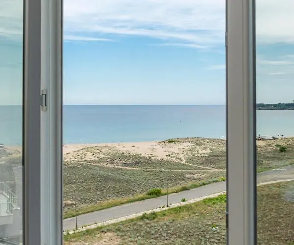 Aparthotel Primorsko アパート