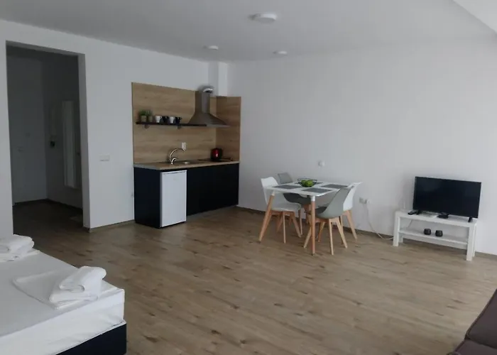 דירה Aparthotel Primorsko פרימורסקו