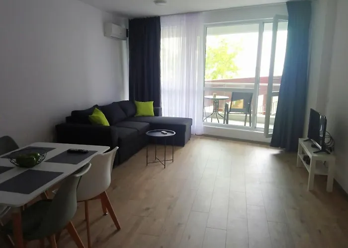 Aparthotel Primorsko 公寓