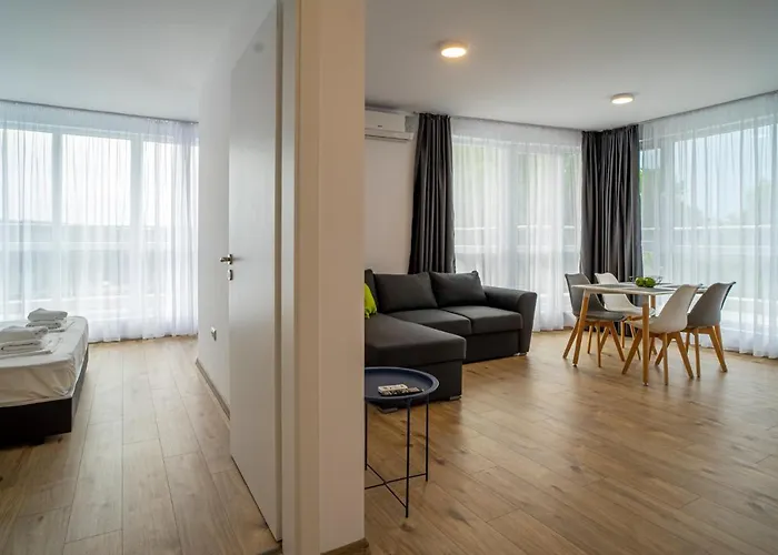 Aparthotel Primorsko דירה 4*