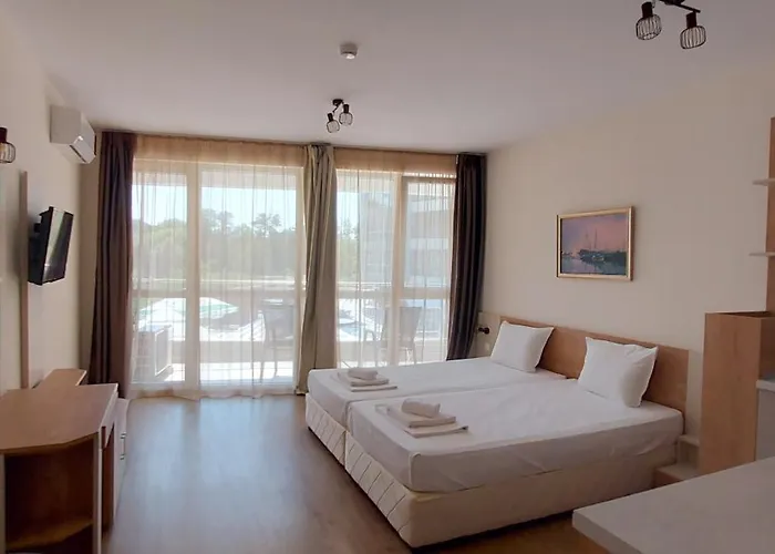 Aparthotel Primorsko 公寓 普里莫尔斯科