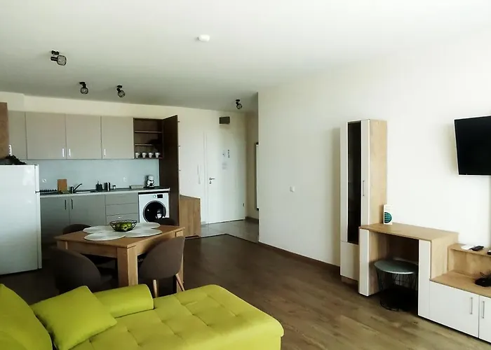 דירה Aparthotel Primorsko 4*