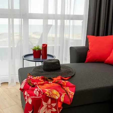 Апартамент Aparthotel Primorsko