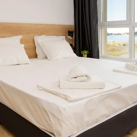Апартамент Aparthotel Primorsko 2*