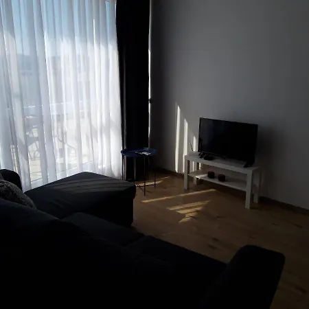 Апартамент Aparthotel Primorsko Приморско