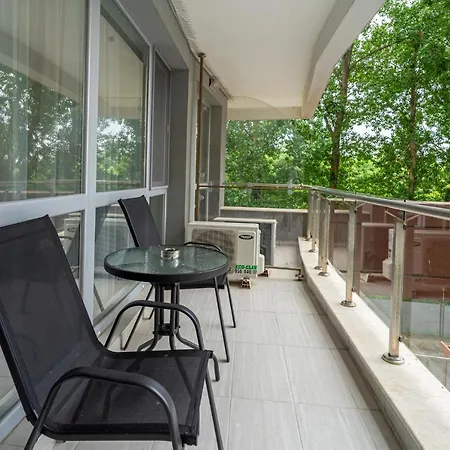 Apartment Aparthotel Primorsko Primorsko