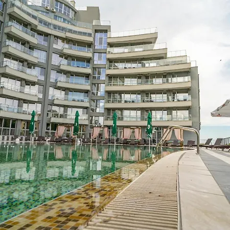 Aparthotel Primorsko بريمورسكو