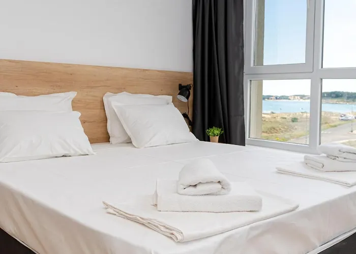 Apartamento Aparthotel Primorsko 4*