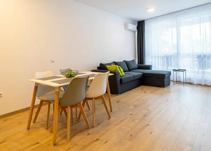 Aparthotel Primorsko Apartamento 4*